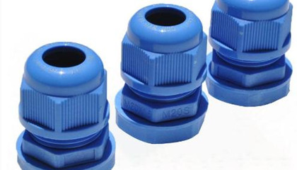 防水接頭開孔后如何使用?