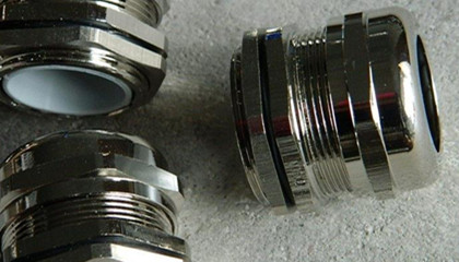 金屬電纜防水接頭怎么接比較好？