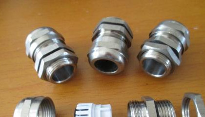 不銹鋼電纜防水接頭廠家應做到哪些要求？